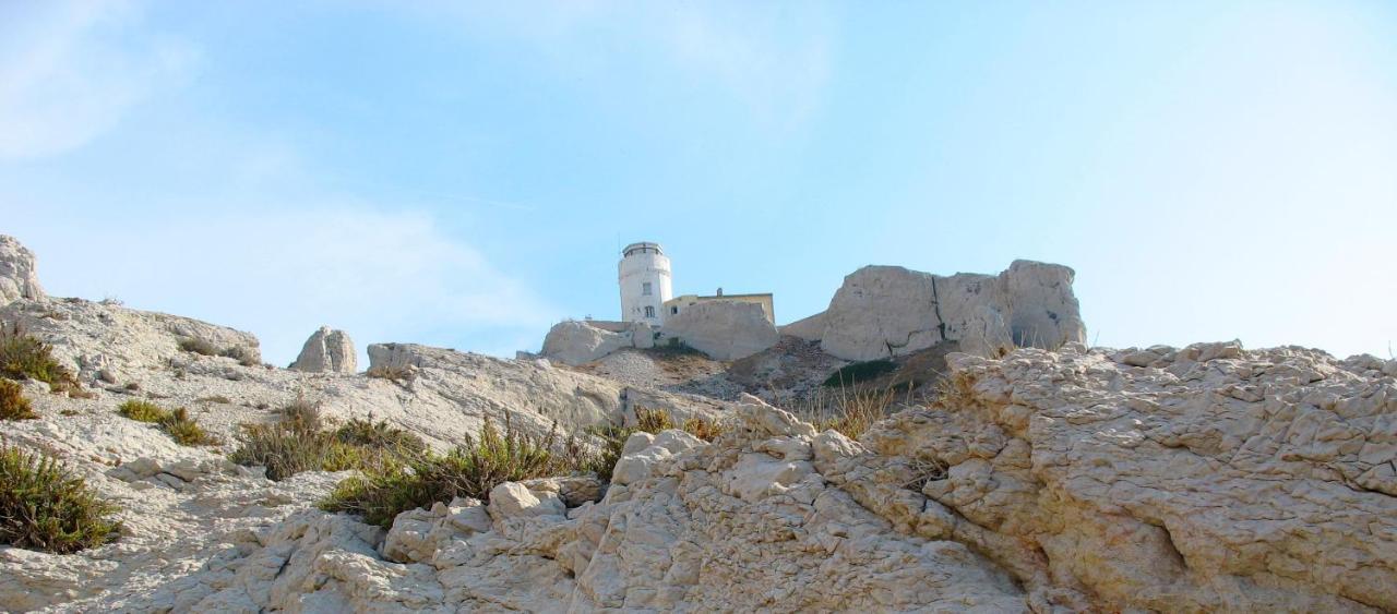 Apartamento Les Pieds Dans L'Eau Sur L'Ile Du Frioul Marsella Exterior foto